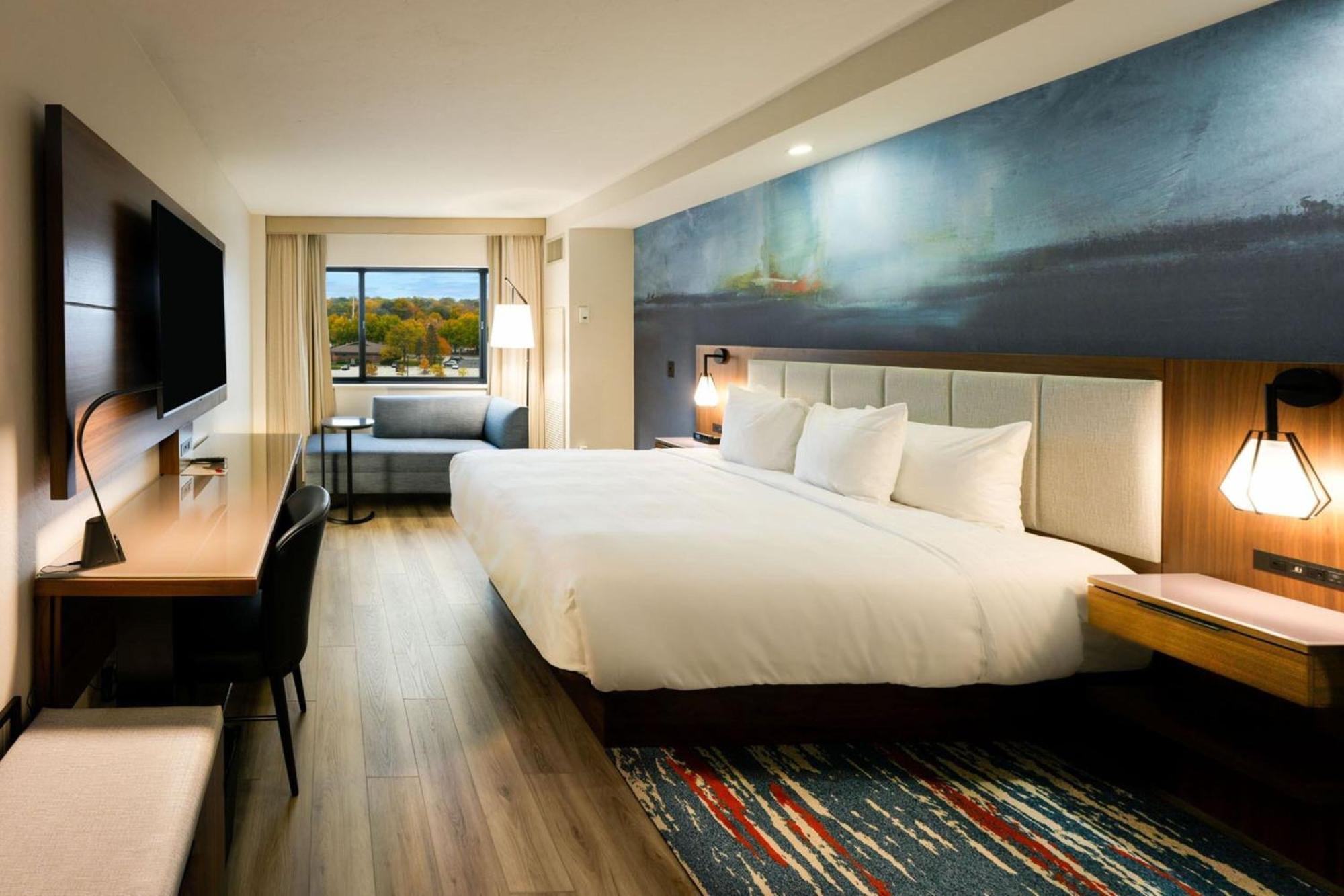 Oshkosh Marriott Waterfront Hotel & Convention Center Екстериор снимка