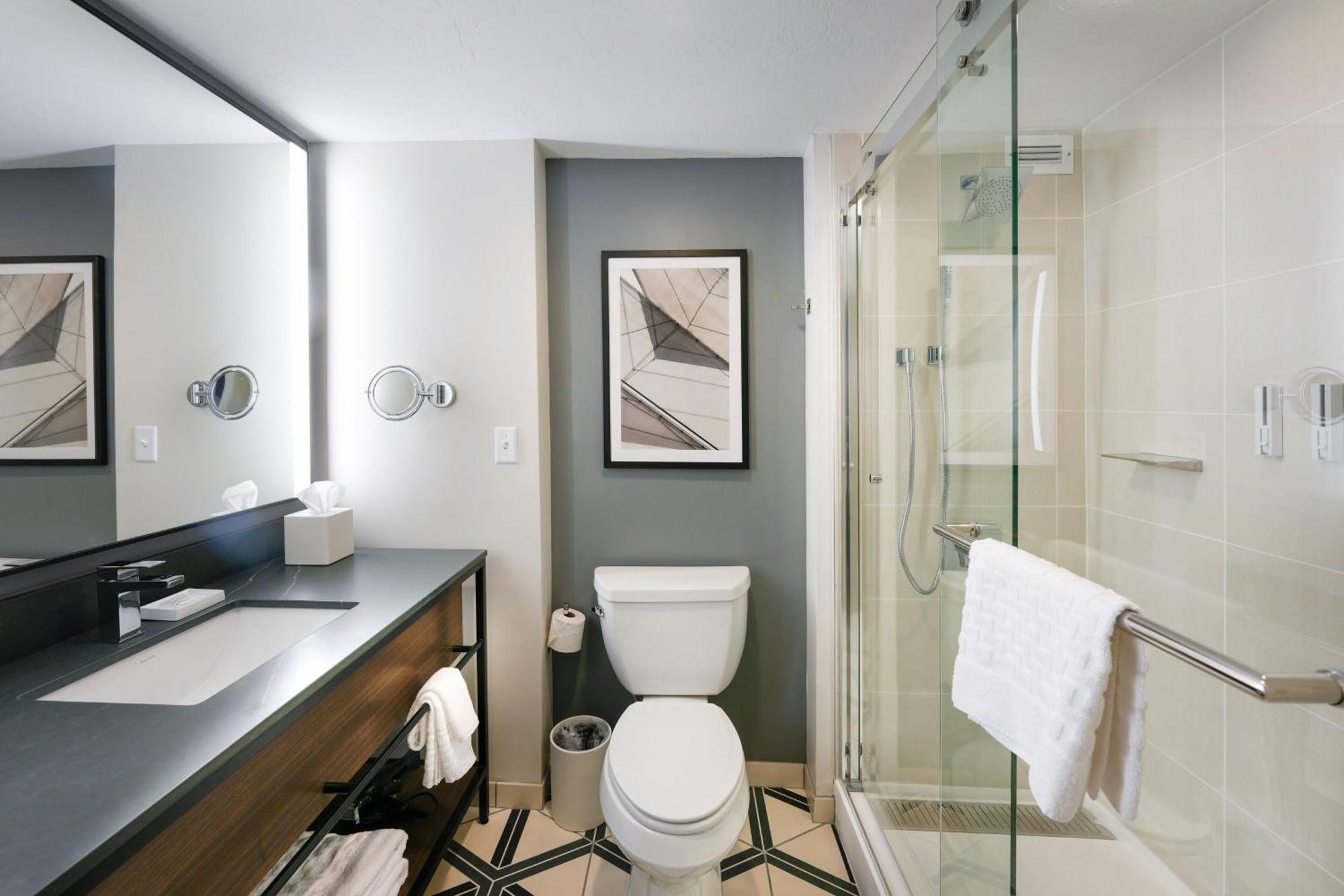 Oshkosh Marriott Waterfront Hotel & Convention Center Екстериор снимка
