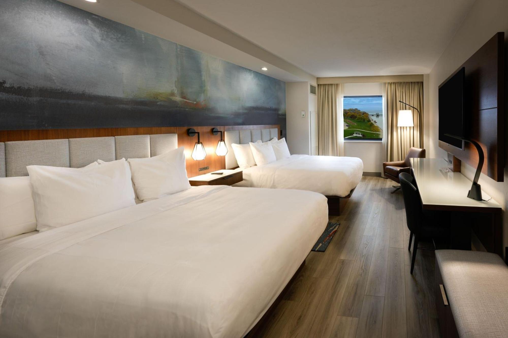 Oshkosh Marriott Waterfront Hotel & Convention Center Екстериор снимка