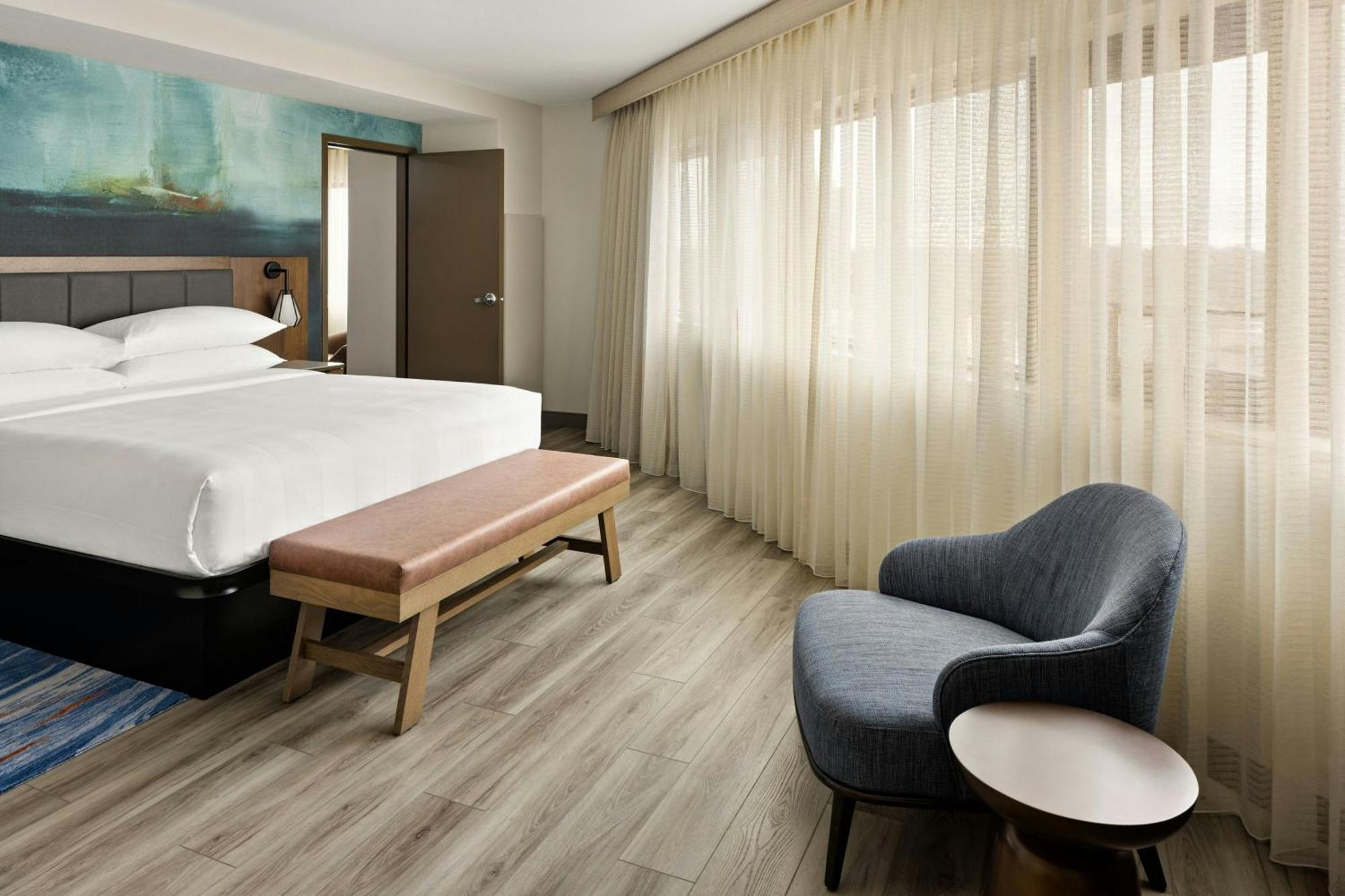 Oshkosh Marriott Waterfront Hotel & Convention Center Екстериор снимка